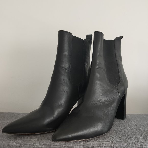 Tony Bianco Shoes - Tony Bianco Leather boots Size 8